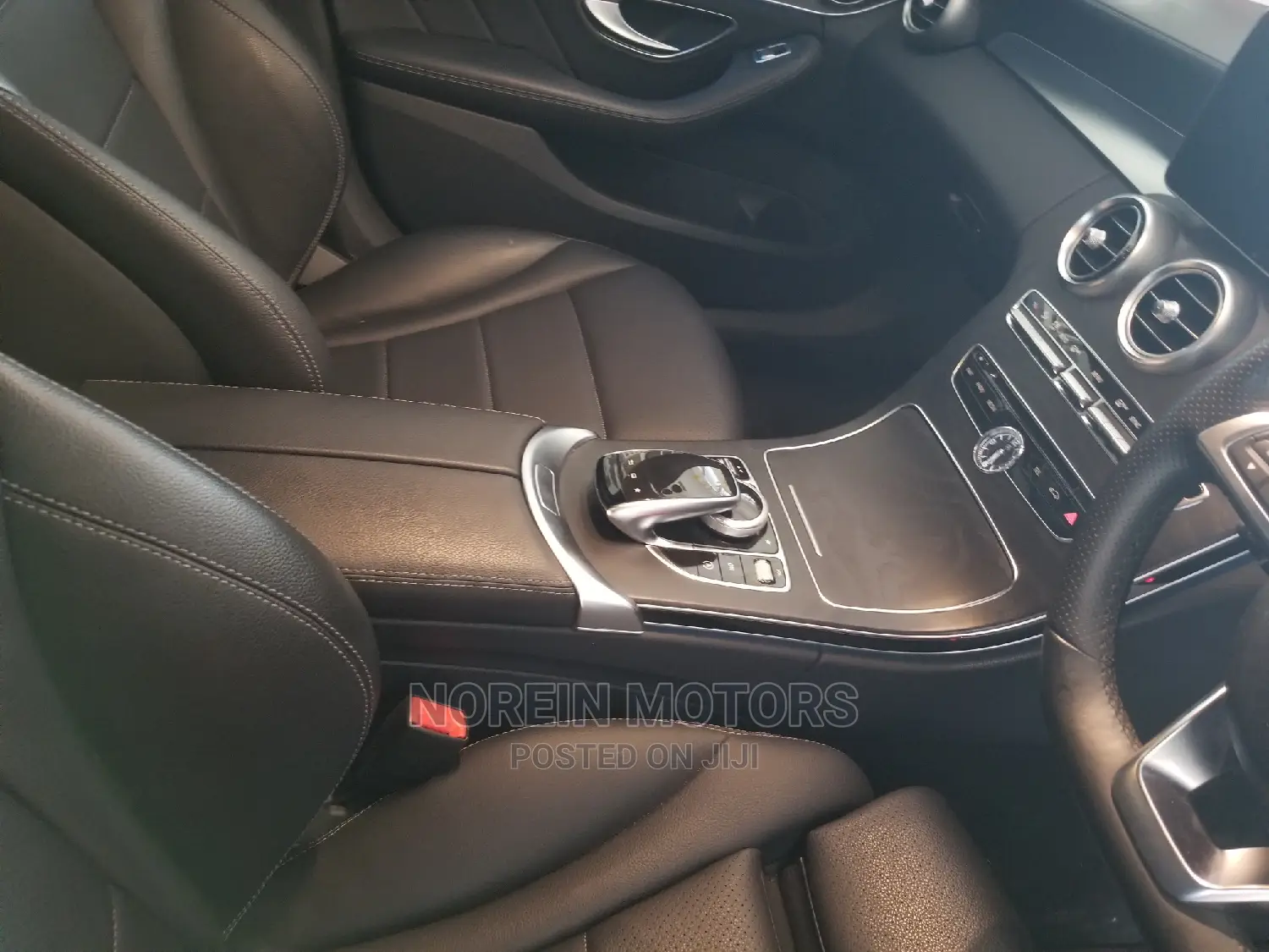 Mercedes-Benz C200 2014 Black