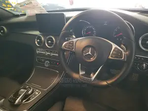 Mercedes-Benz C200 2014 Black