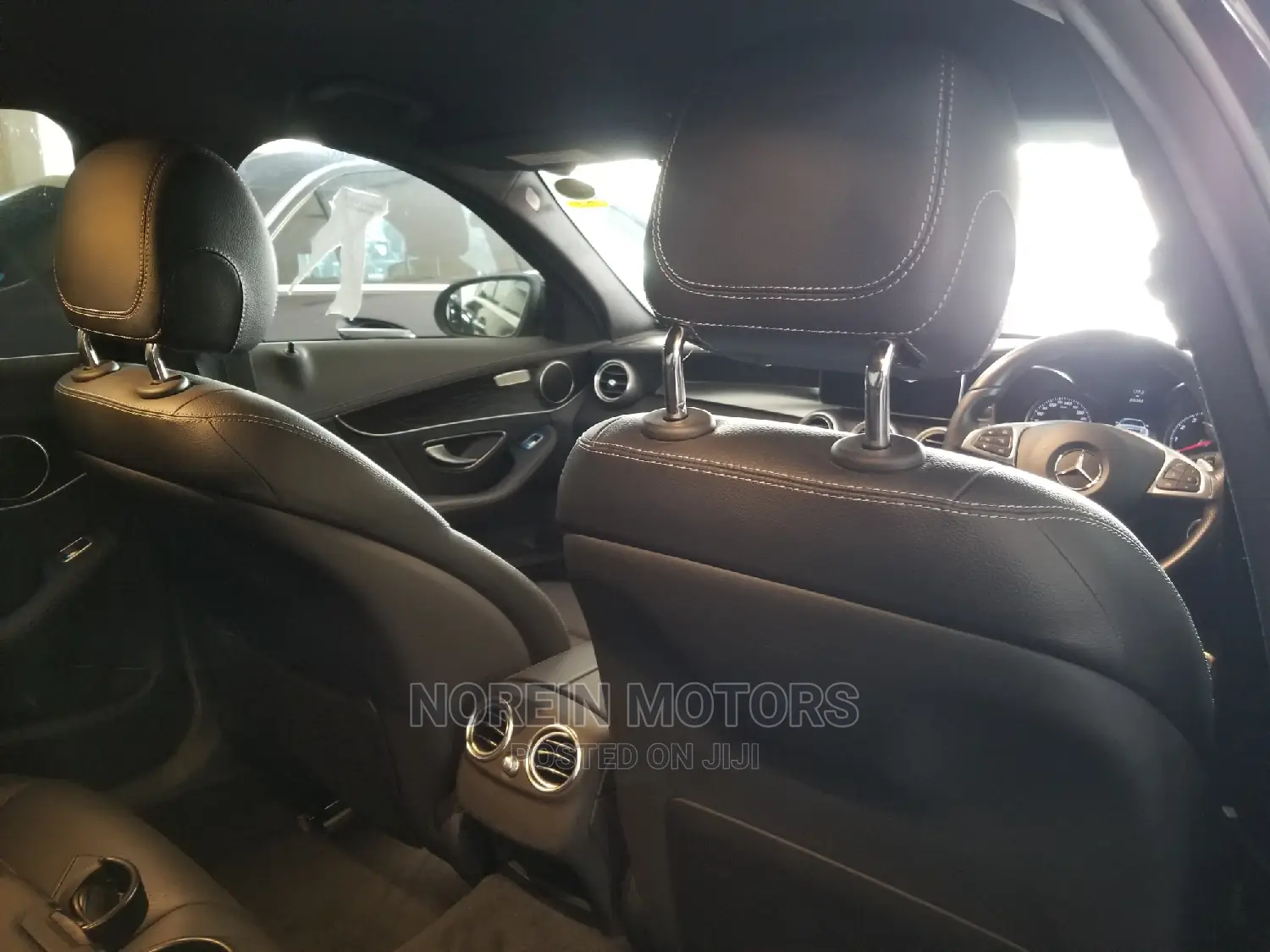 Mercedes-Benz C200 2014 Black