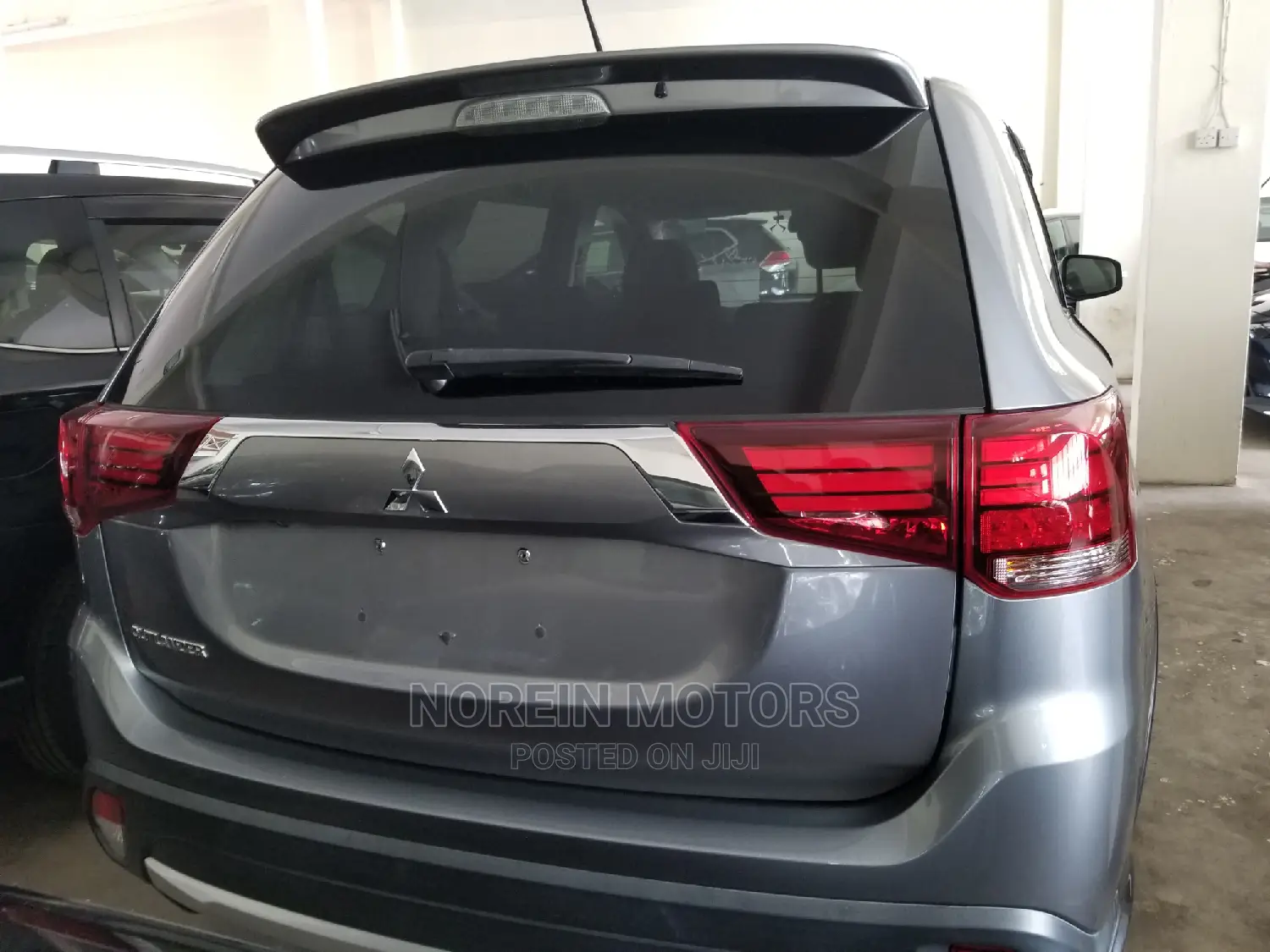 Mitsubishi Outlander 2014 Silver