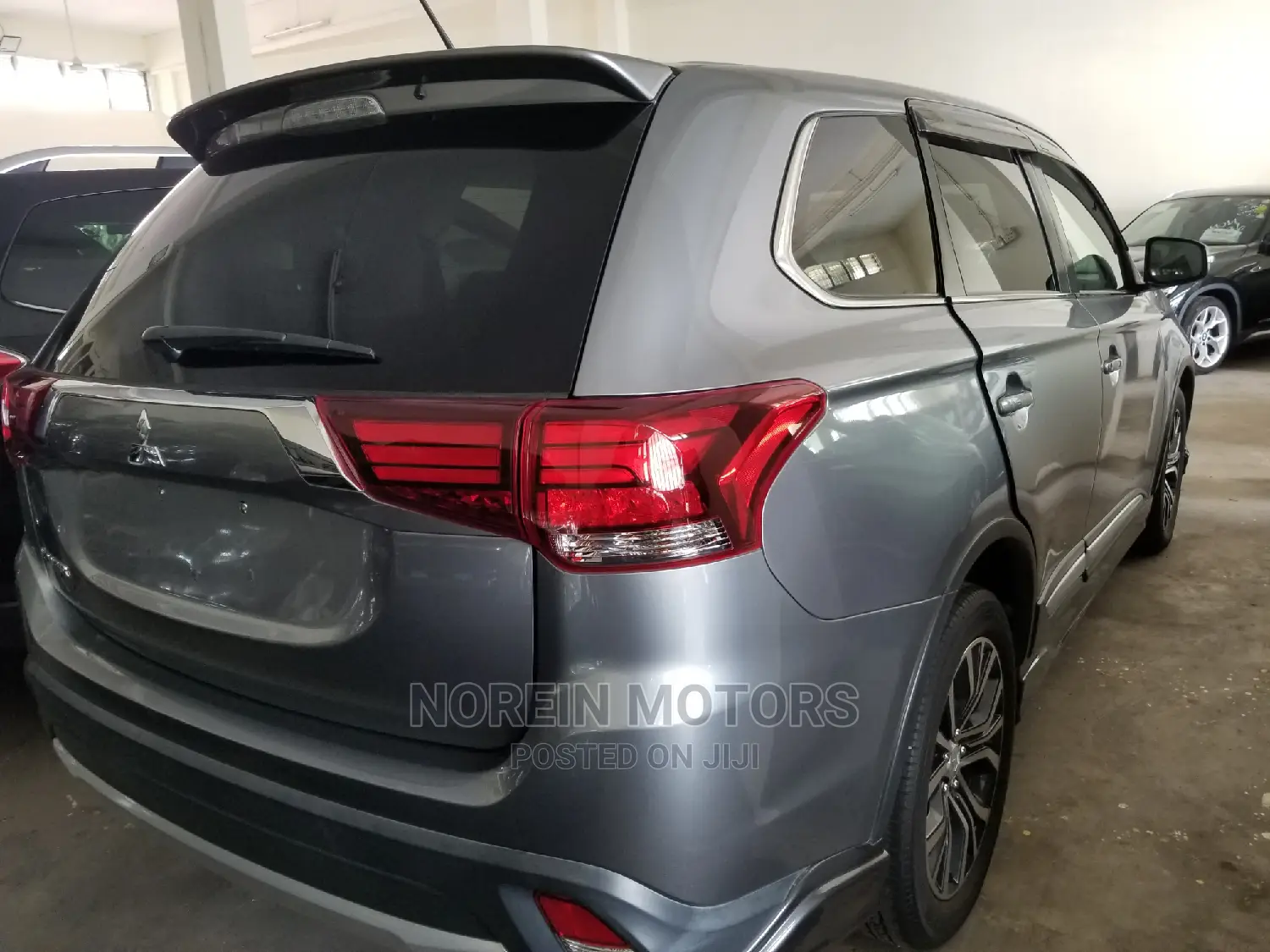 Mitsubishi Outlander 2014 Silver