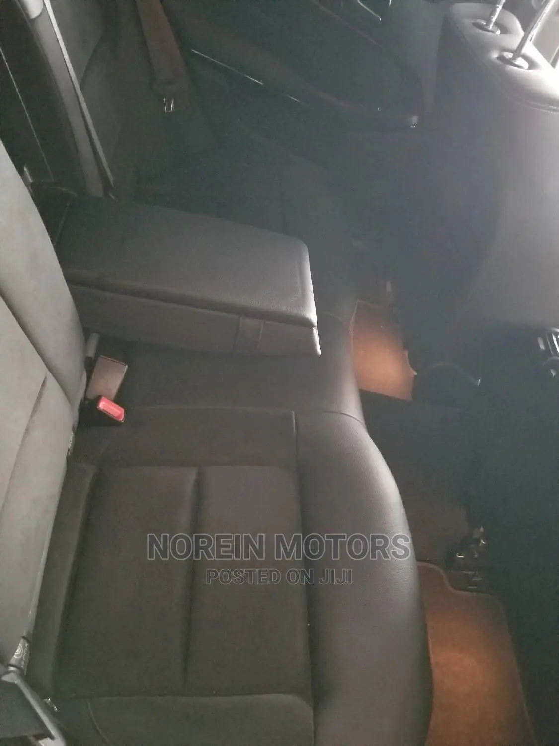 Mercedes-Benz E250 2015 Blue
