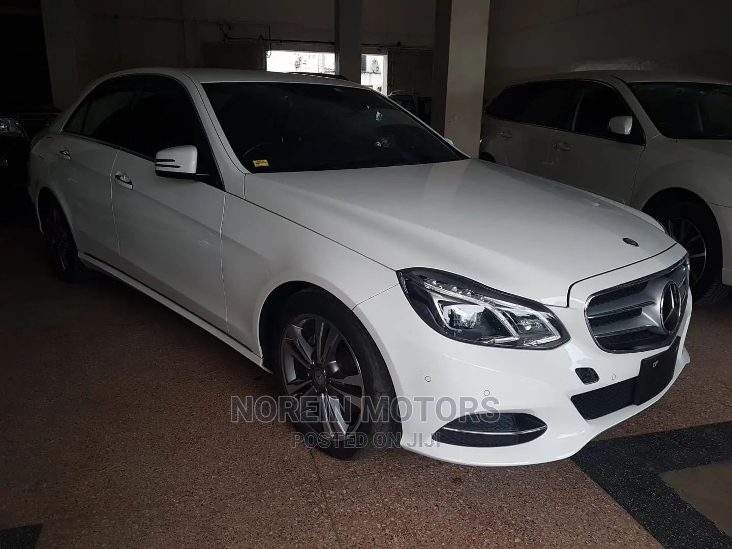 Mercedes-Benz E300 2015 White