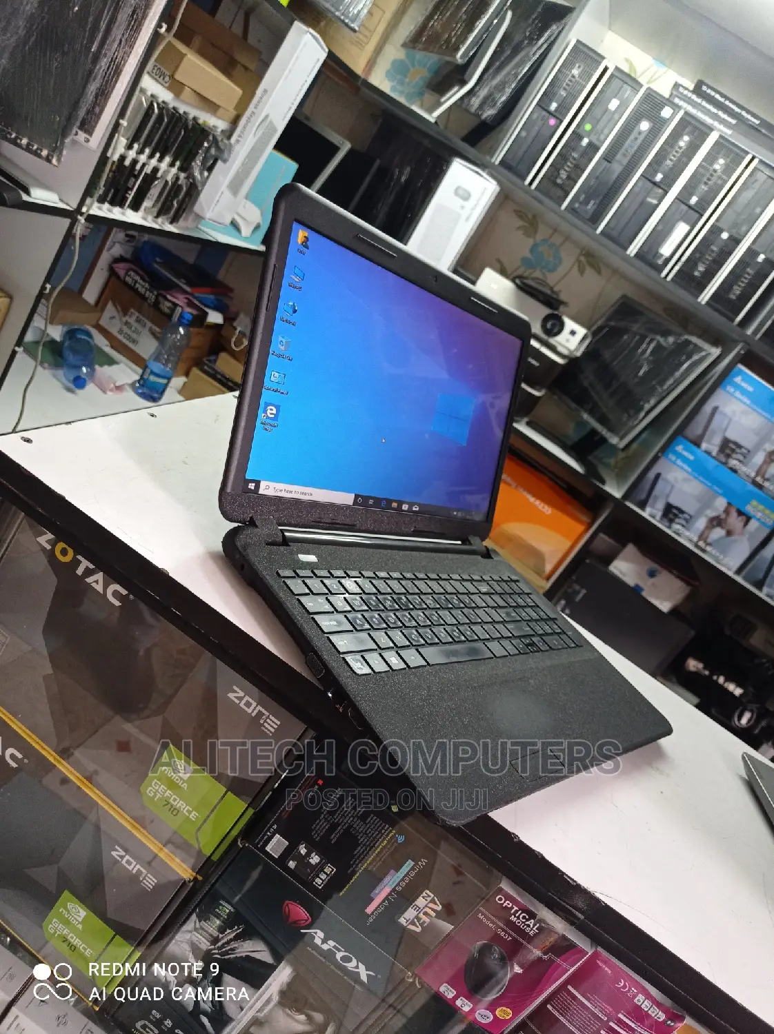 Laptop HP 15 4GB Intel Celeron HDD 320GB