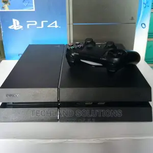 Preowned Ps4 Standard 500 Gb