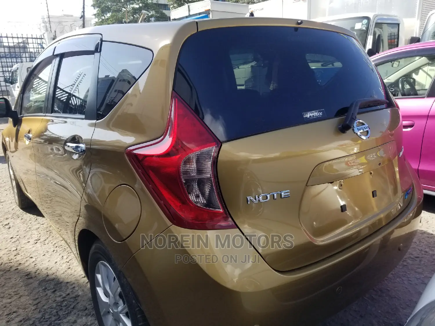 Nissan Note 2015 Gold