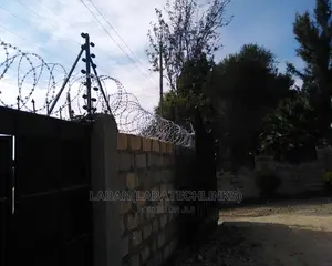 Electric Fence Plus Razor Wire Services