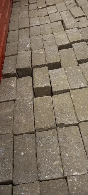 Grade 1 Khaki Machine Cut Stones,