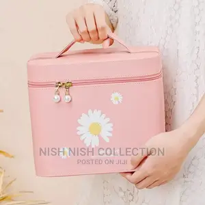 Classy Make Up Box