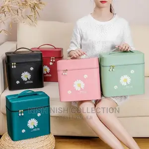 Classy Make Up Box
