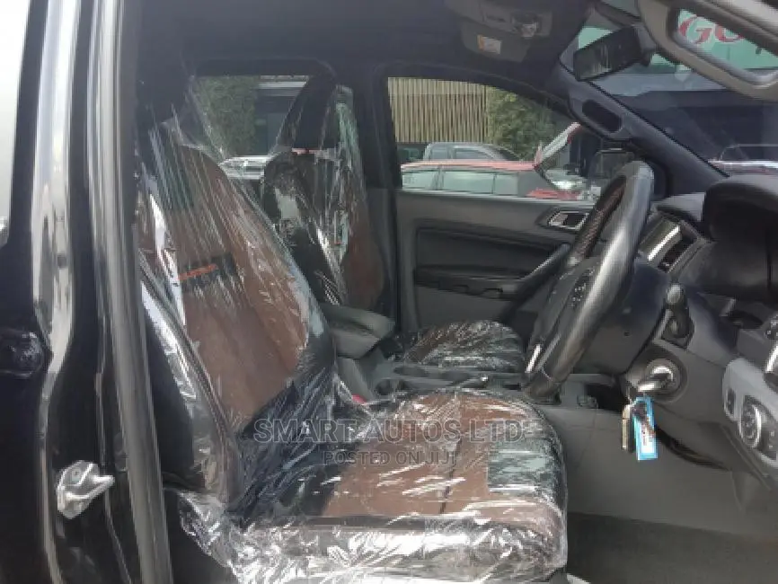 Ford Ranger 2015 Black