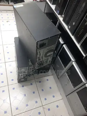 Desktop Computer Asus 4GB Intel Core I5 HDD 320GB