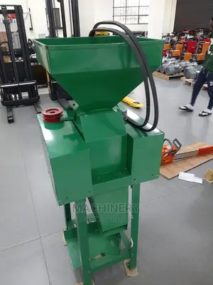 Milano Electric Roller Mill and Crusher Machine