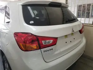 Mitsubishi RVR 2014 White