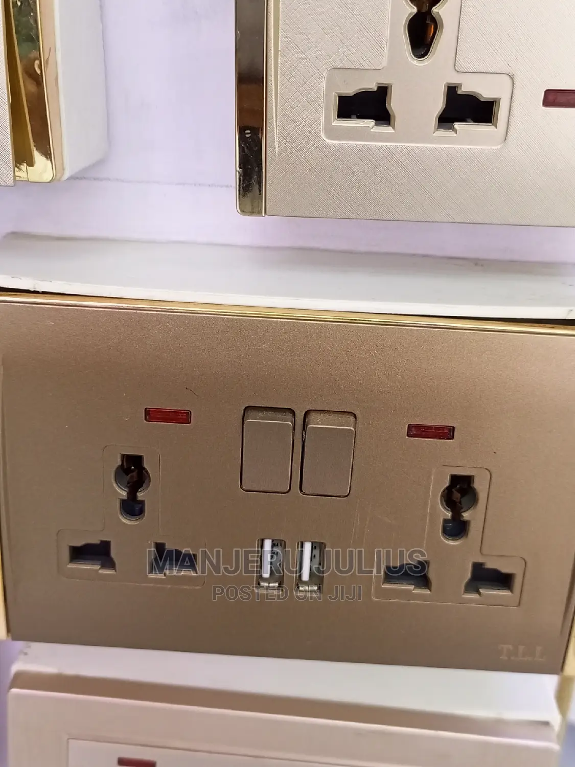 USB Twin Sockets