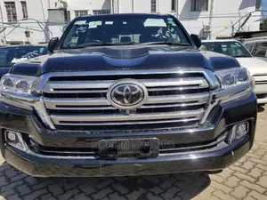 Toyota Land Cruiser 2017 Black