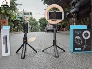 One Pc LED Selfie Ring Light 5 Inch With Tripods Retractable