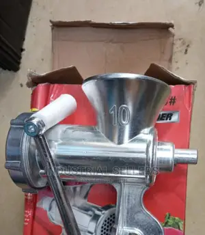 Suitable Manual Mincer
