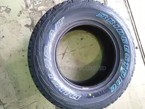 285/65r17 Bridgestone Dueler a/T