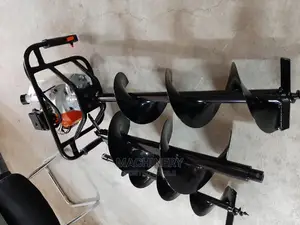 Petrol Powered Earth Auger/Hole Driller