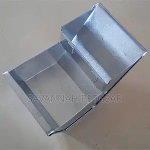 Metallic Rabbit Feeders for Cages