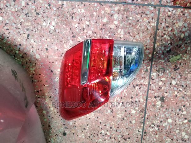 Toyota Vanguard (Chrome) Taillight/ Backlight/ Rear Light