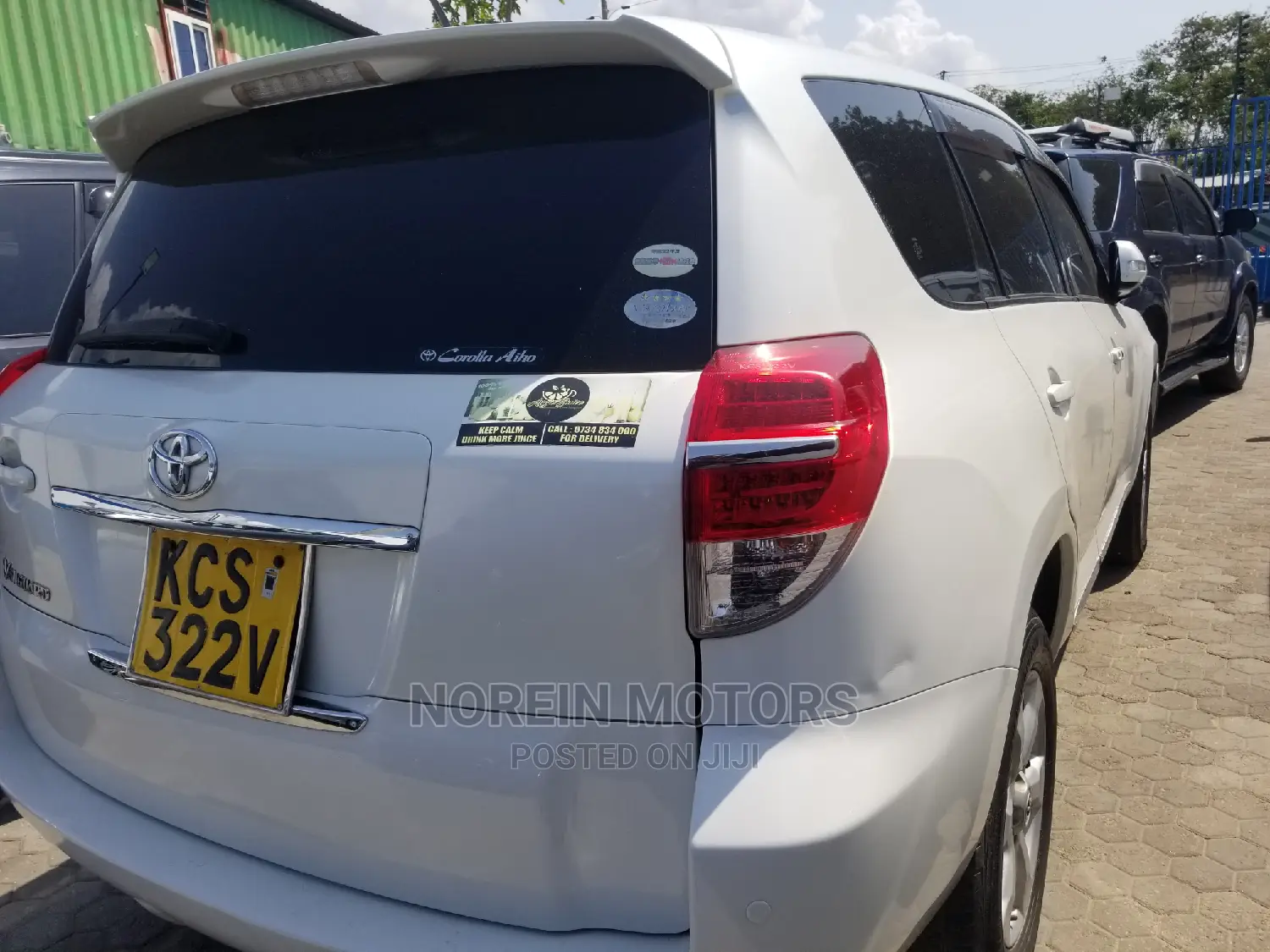 Toyota Vanguard 2012 Pearl