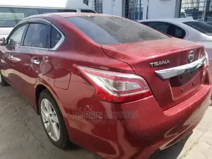 Nissan Teana 2014 Red
