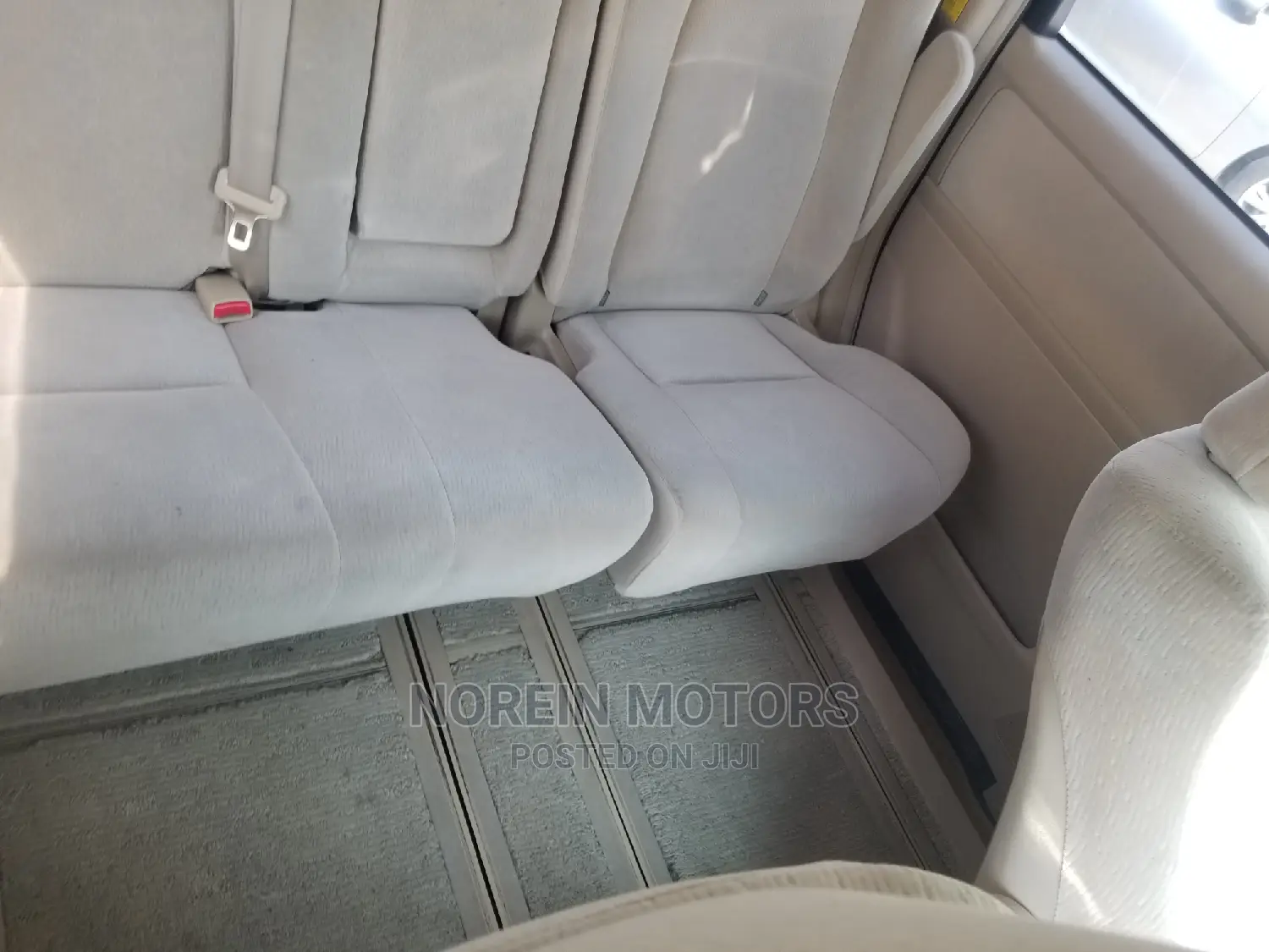 Toyota Alphard 2014 White