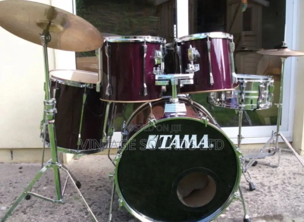 Tama Imperialstar Drumset 2 Cymbals 5pcs