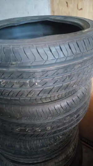 225/40 R 18 Dunlop Made in Japan