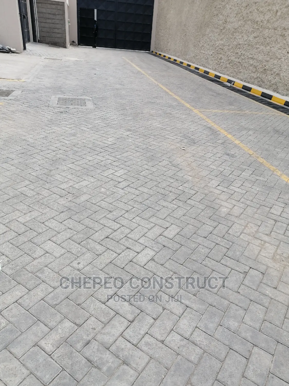 Ordinary Cabro / Paving Blocks