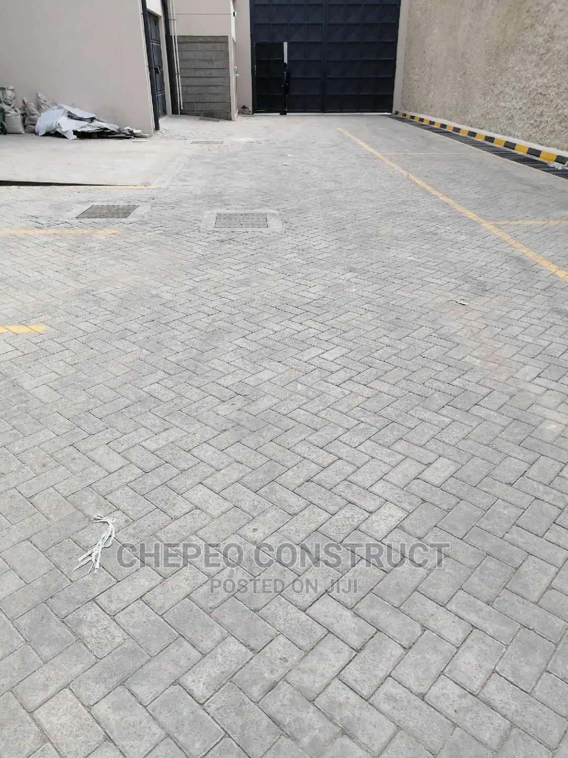 Ordinary Cabro / Paving Blocks