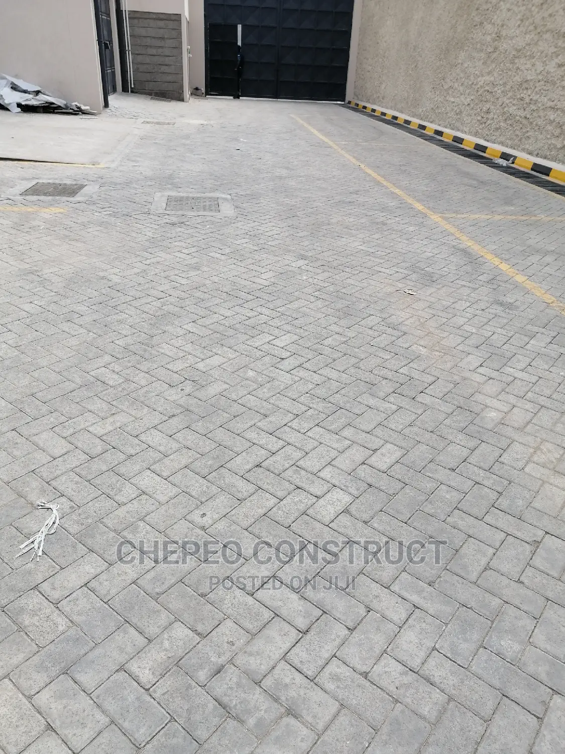 Ordinary Cabro / Paving Blocks