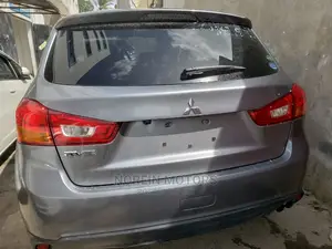 Mitsubishi RVR 2015 Gray