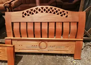 Mahogany Beds 5*6.
