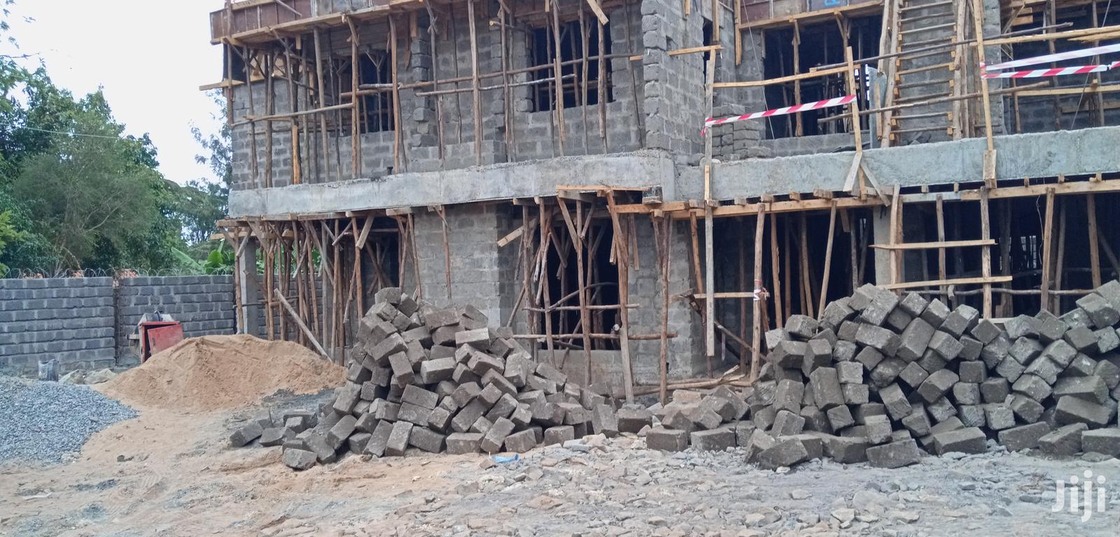 Machine Cut Stones