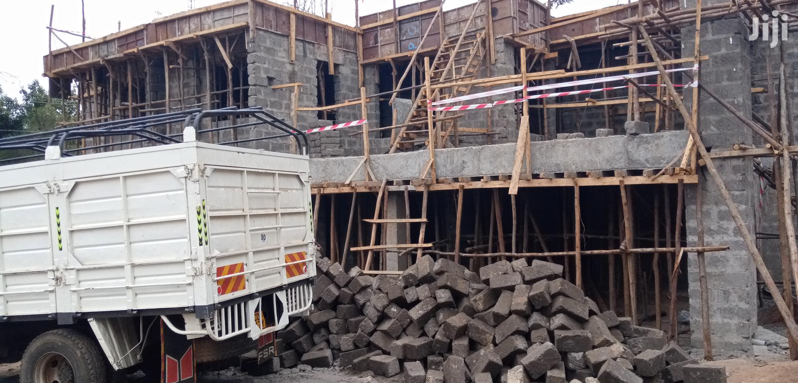 Machine Cut Stones