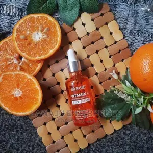 Dr. Rashel Vitamin C Face Serum
