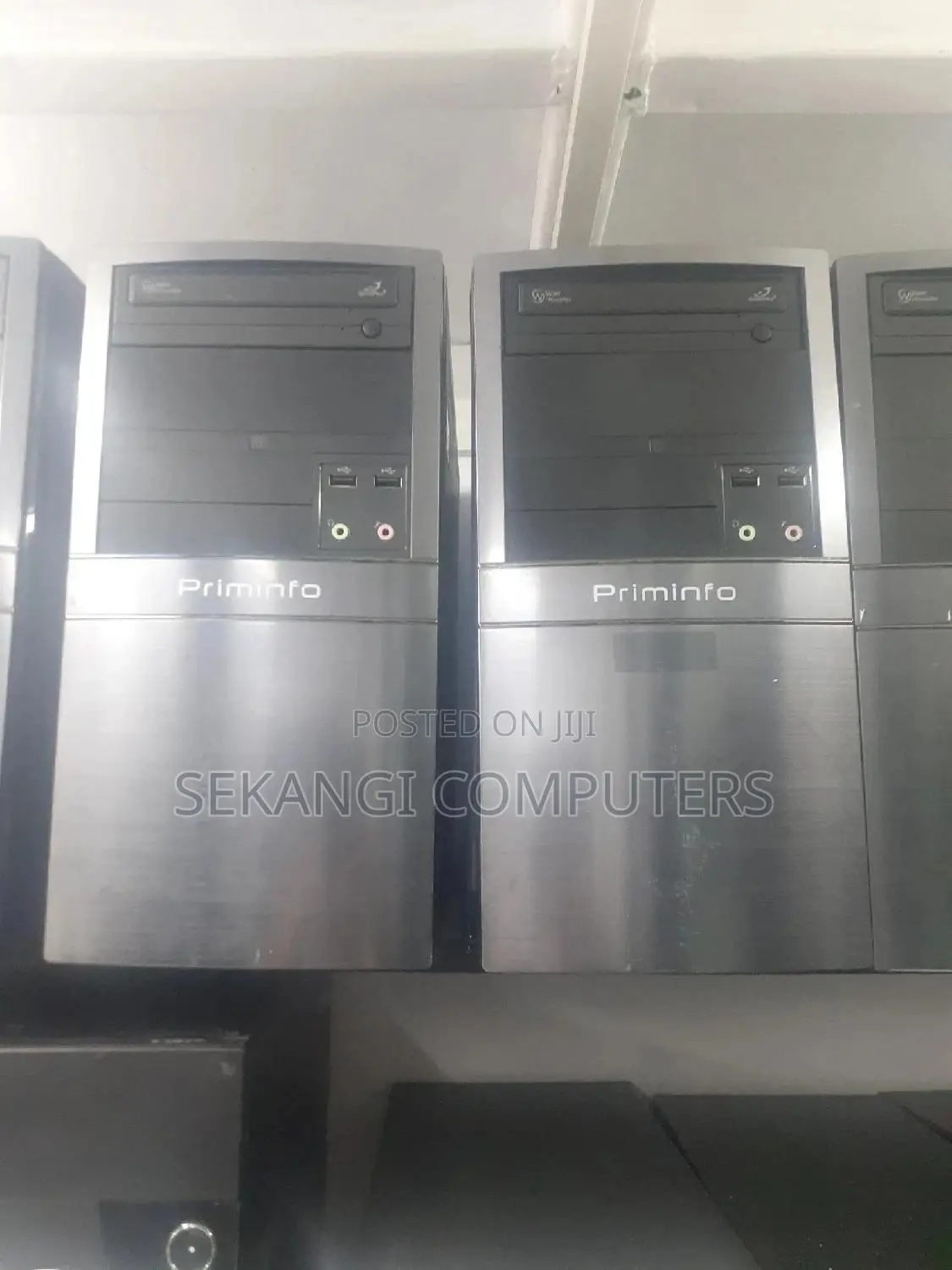 Desktop Computer Asus 4GB Intel Core I5 HDD 500GB