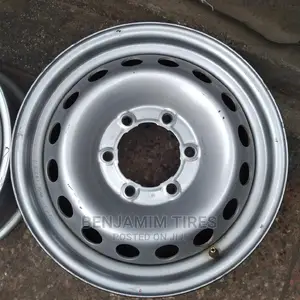 Steel Rim Size 16 Inch for Toyota Pick Up.