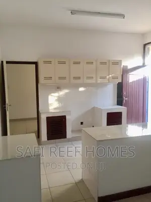 4bdrm Maisonette in Nyali for Sale
