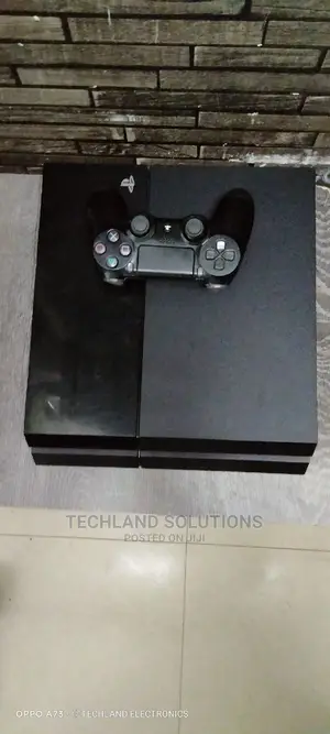Chipped Ps4.
