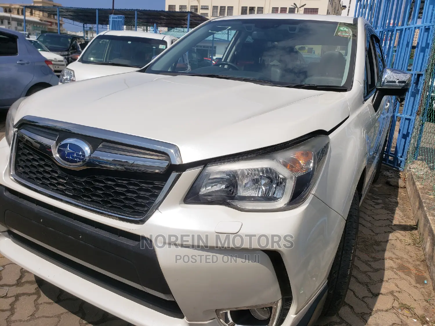 Subaru Forester 2015 Off White