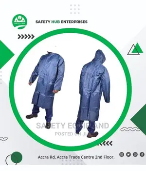 Quality Raincoats With Inner Lining