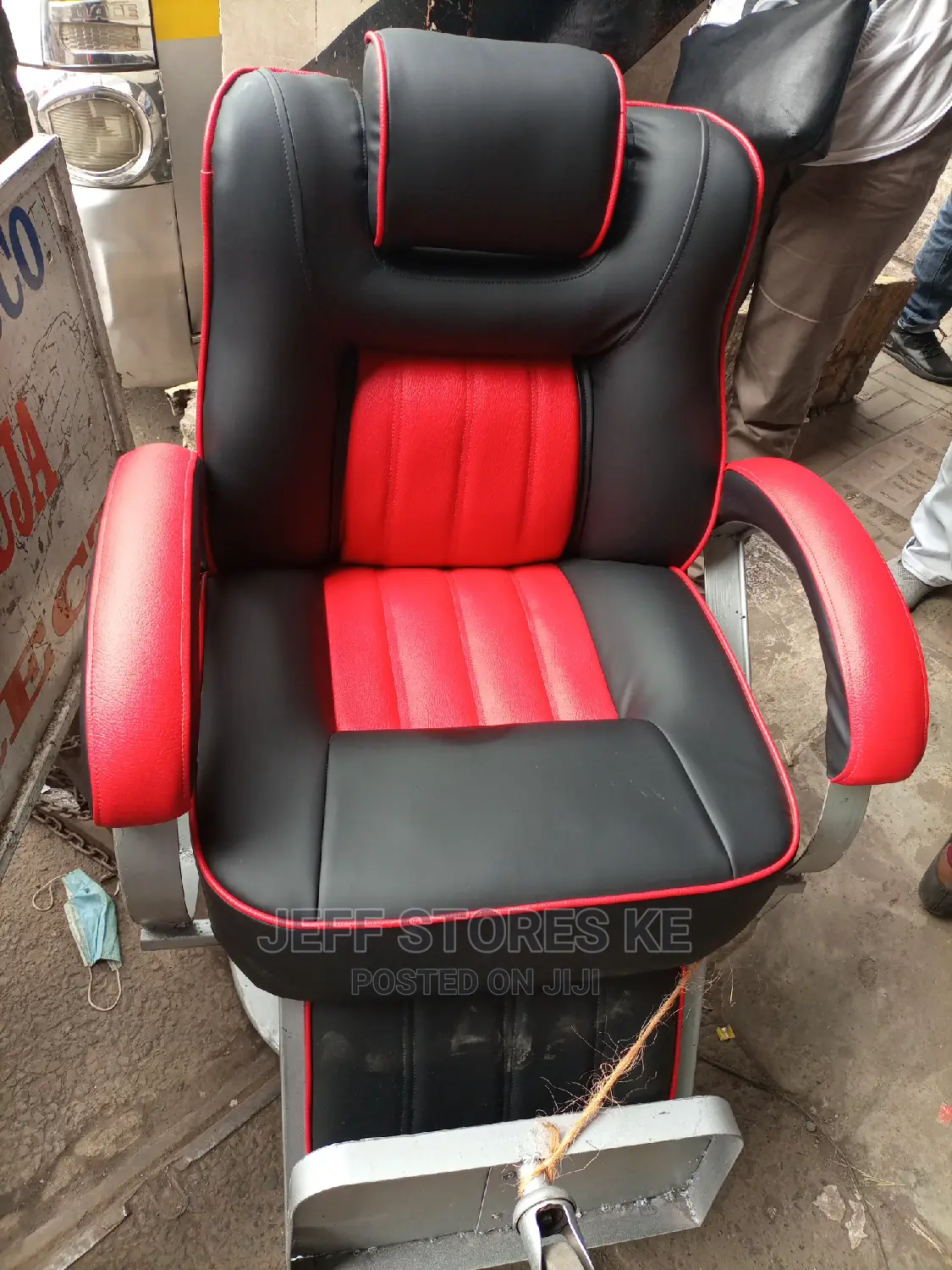 Red/Black Barber Chair