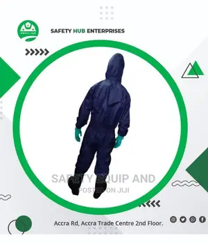 Quality Made Spray Suit With Inner Lining