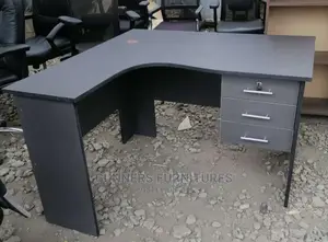 L Shaped Desk 4*4.