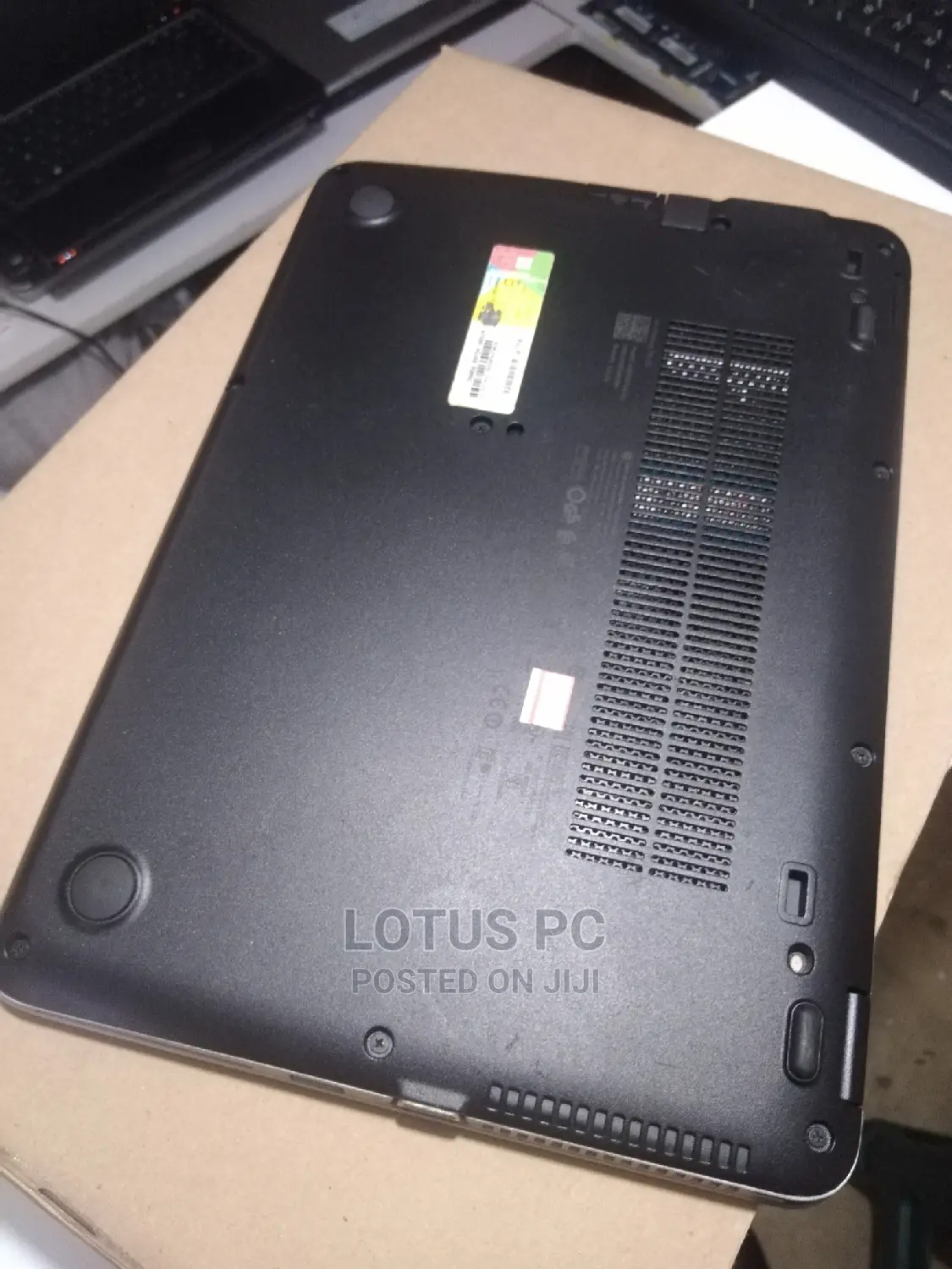 New Laptop HP 4GB AMD A8 HDD 500GB
