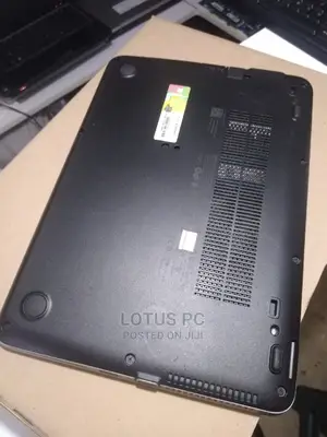 New Laptop HP 4GB AMD A8 HDD 500GB